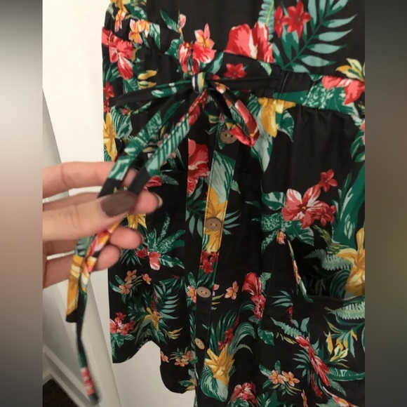 NWT casual floral summer dress - Picture 5 of 6